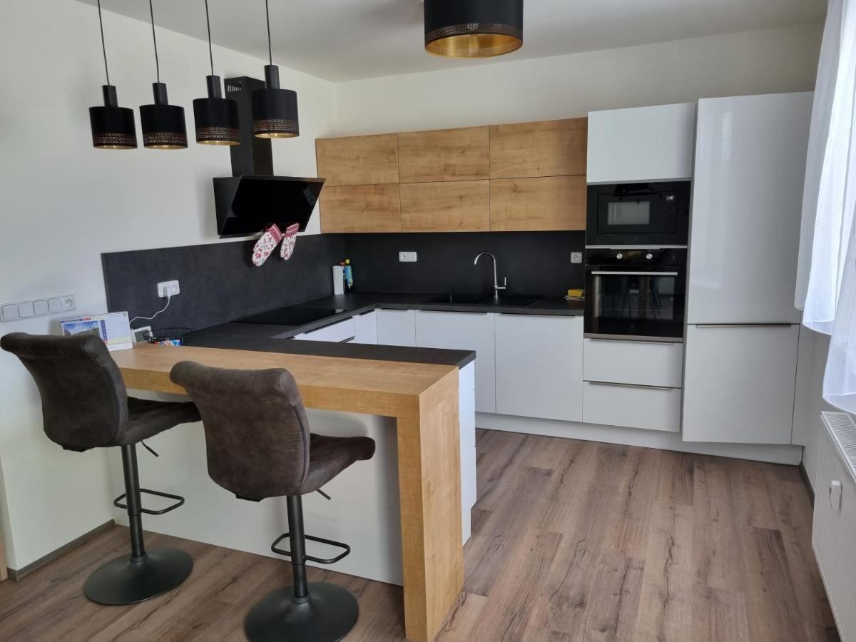 Novy Apartman V Arealu Wellness Hotelu Frymburk Eksteriør bilde
